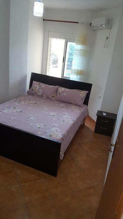 Gzim'S Apartment Durrës Zewnętrze zdjęcie