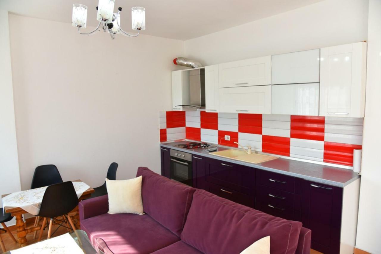 Gzim'S Apartment Durrës Zewnętrze zdjęcie